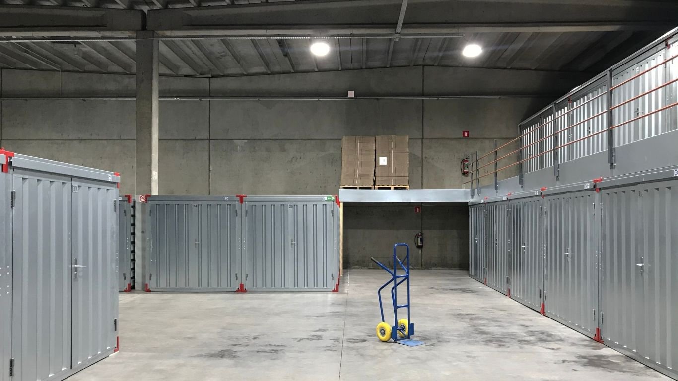 A large warehouse in need of an industrial heating system